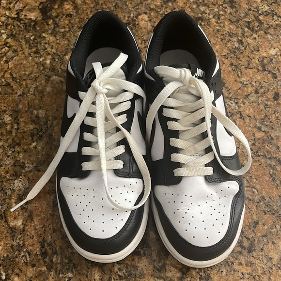 Nike low top dunks panda - Picture 7 of 8